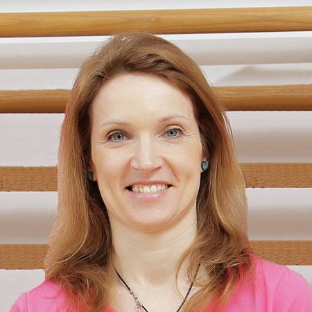 Gabriela Šedivcová, Dis.